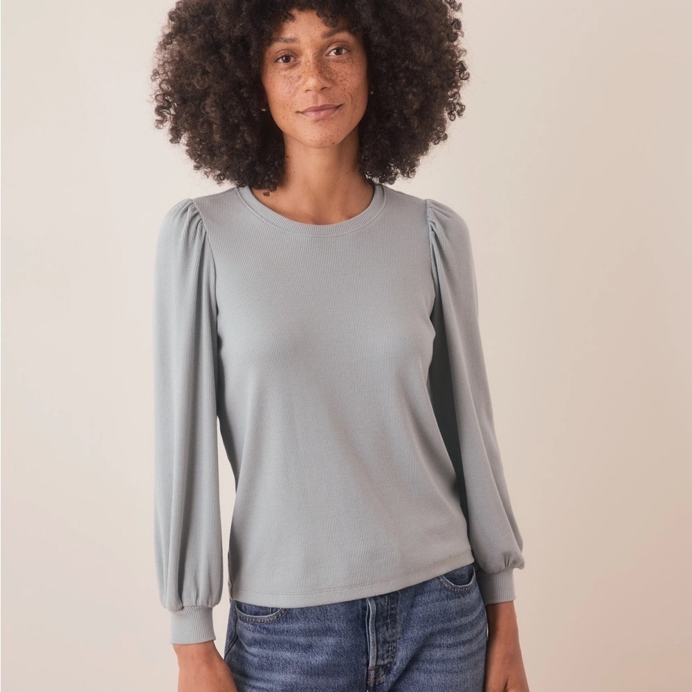 Marine Layer Lexi Rib Puff Sleeve Top in “Slate” Size XS